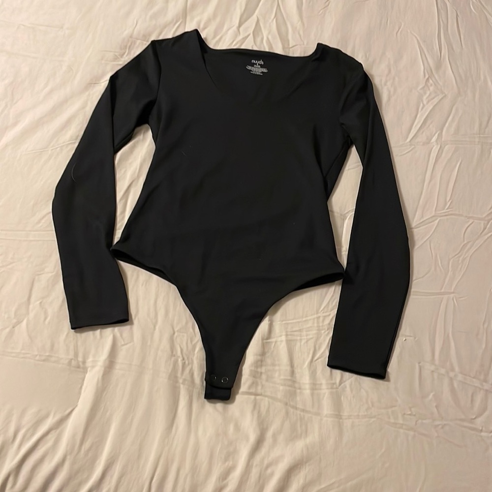 Nuuds Black Long Sleeve Scoop Bodysuit - Small